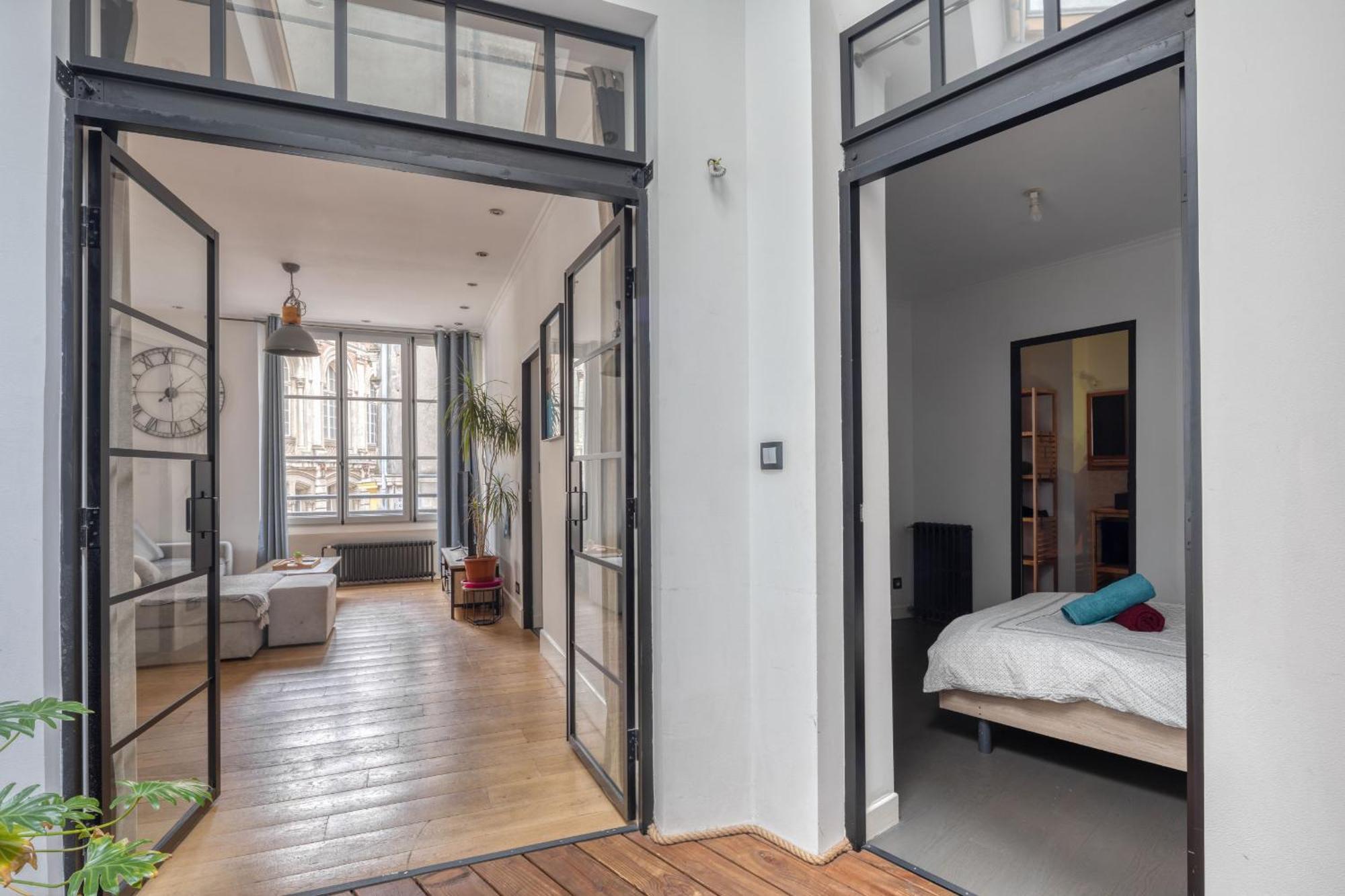 Appartement Spacieux Au Coeur D'Angers Etage 1 - 6 Personnes المظهر الخارجي الصورة
